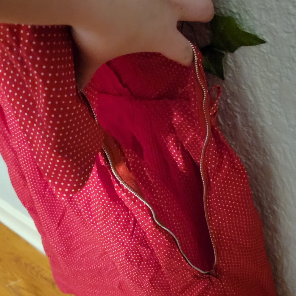 Dress - Picture 4 of 6